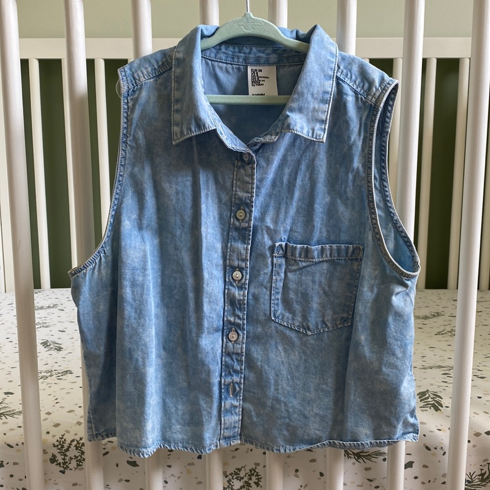 H&M sleeveless crop